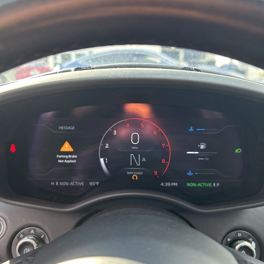 2021 McLaren GT  2D Coupe