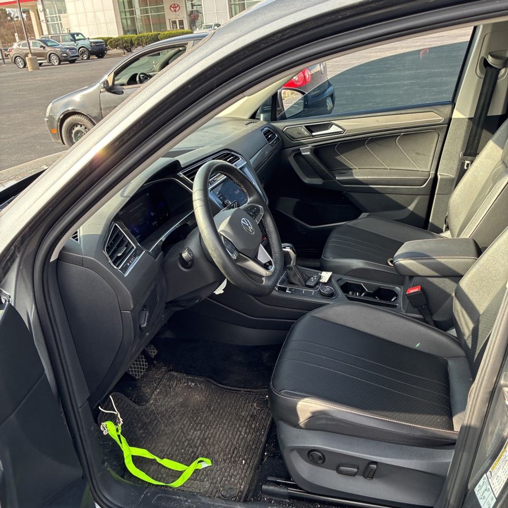 2022 Volkswagen Tiguan SE 4Motion photo 33