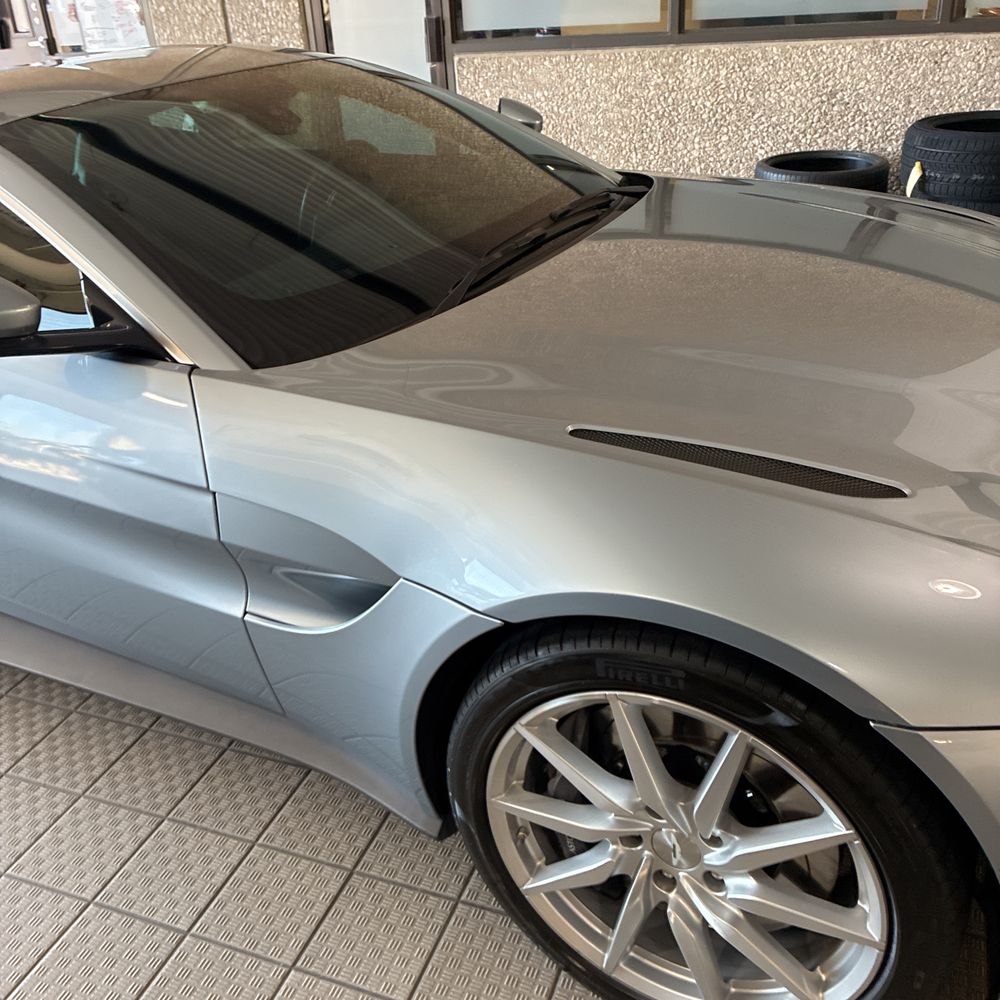 2020 Aston Martin Vantage