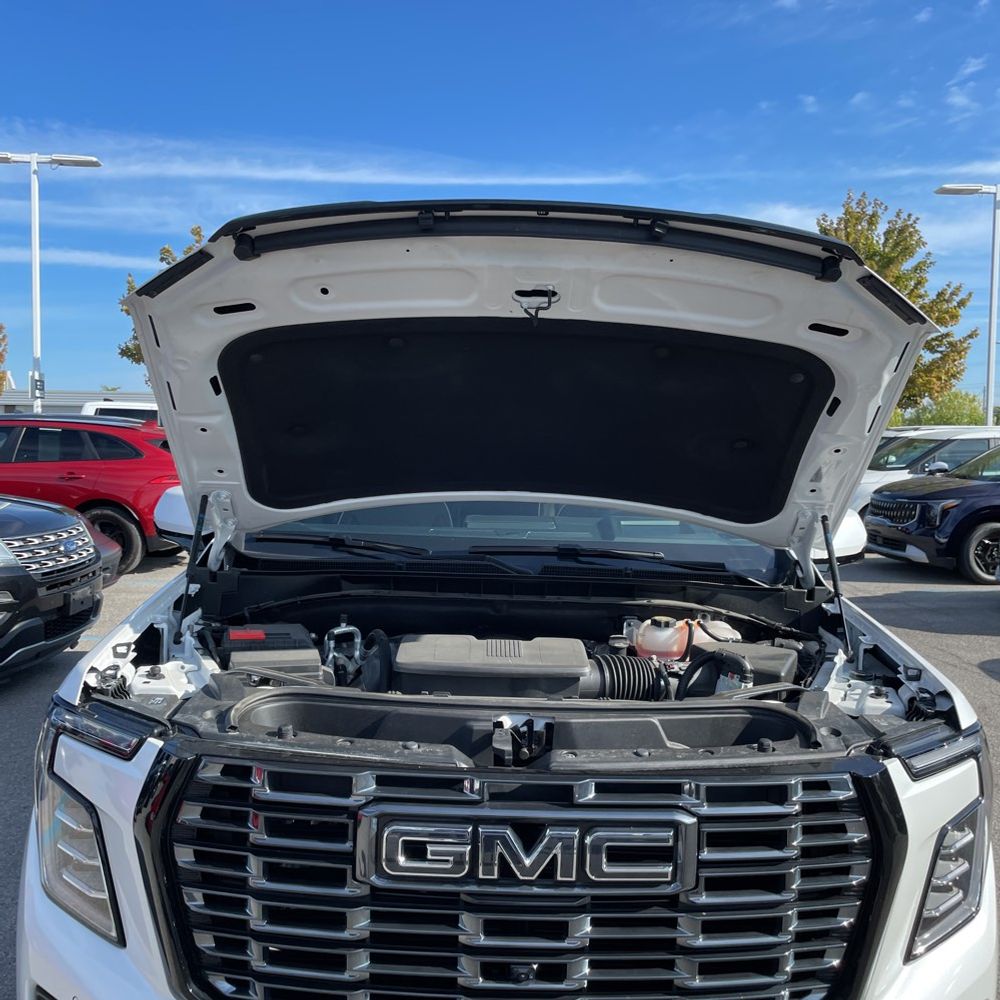 2025 GMC Yukon Denali Ultimate