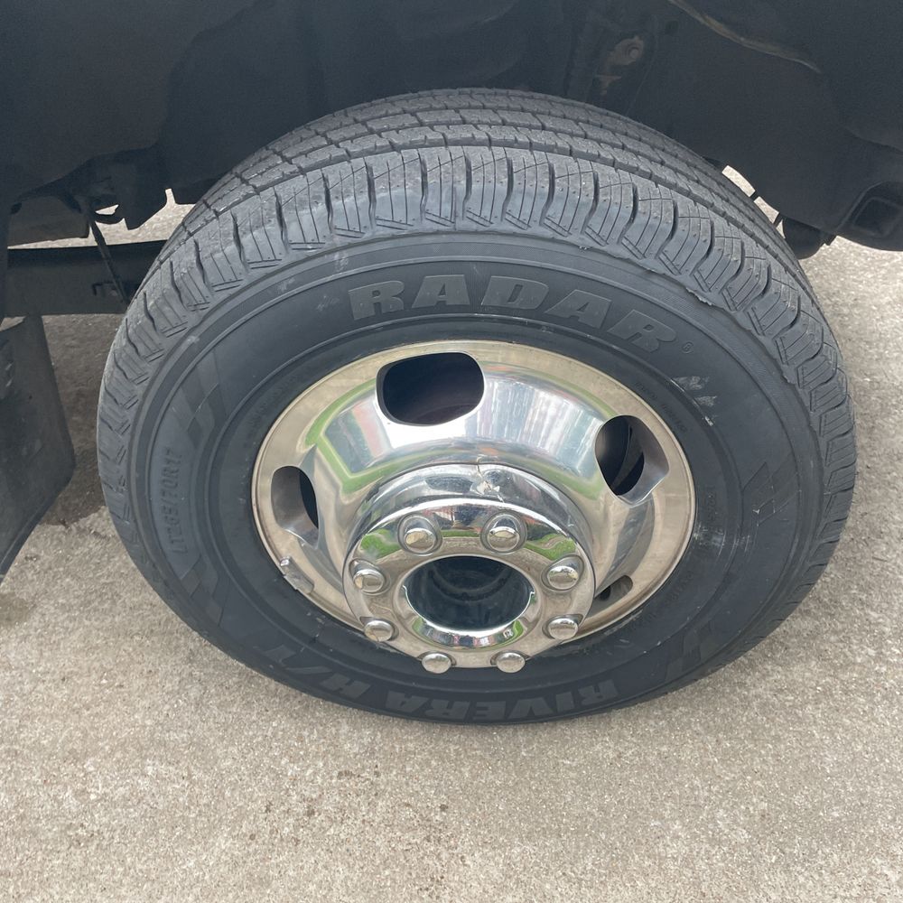 2023 Ford F-350 Super Duty Platinum