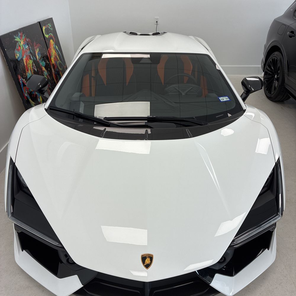 2024 Lamborghini Revuelto
