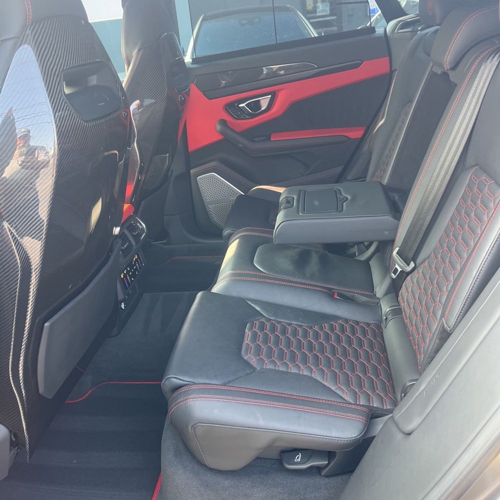 2022 Lamborghini Urus