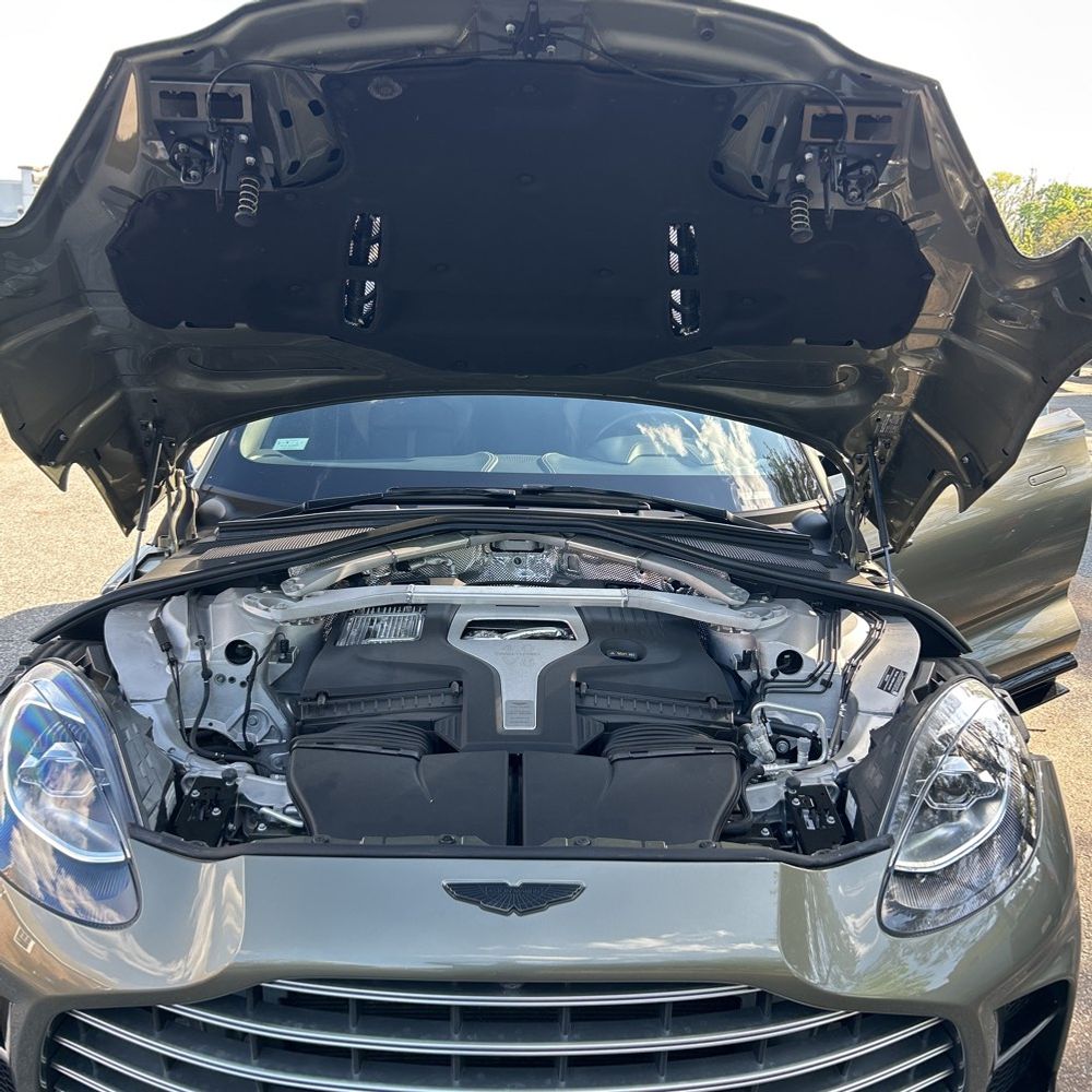 2024 Aston Martin DBX 707