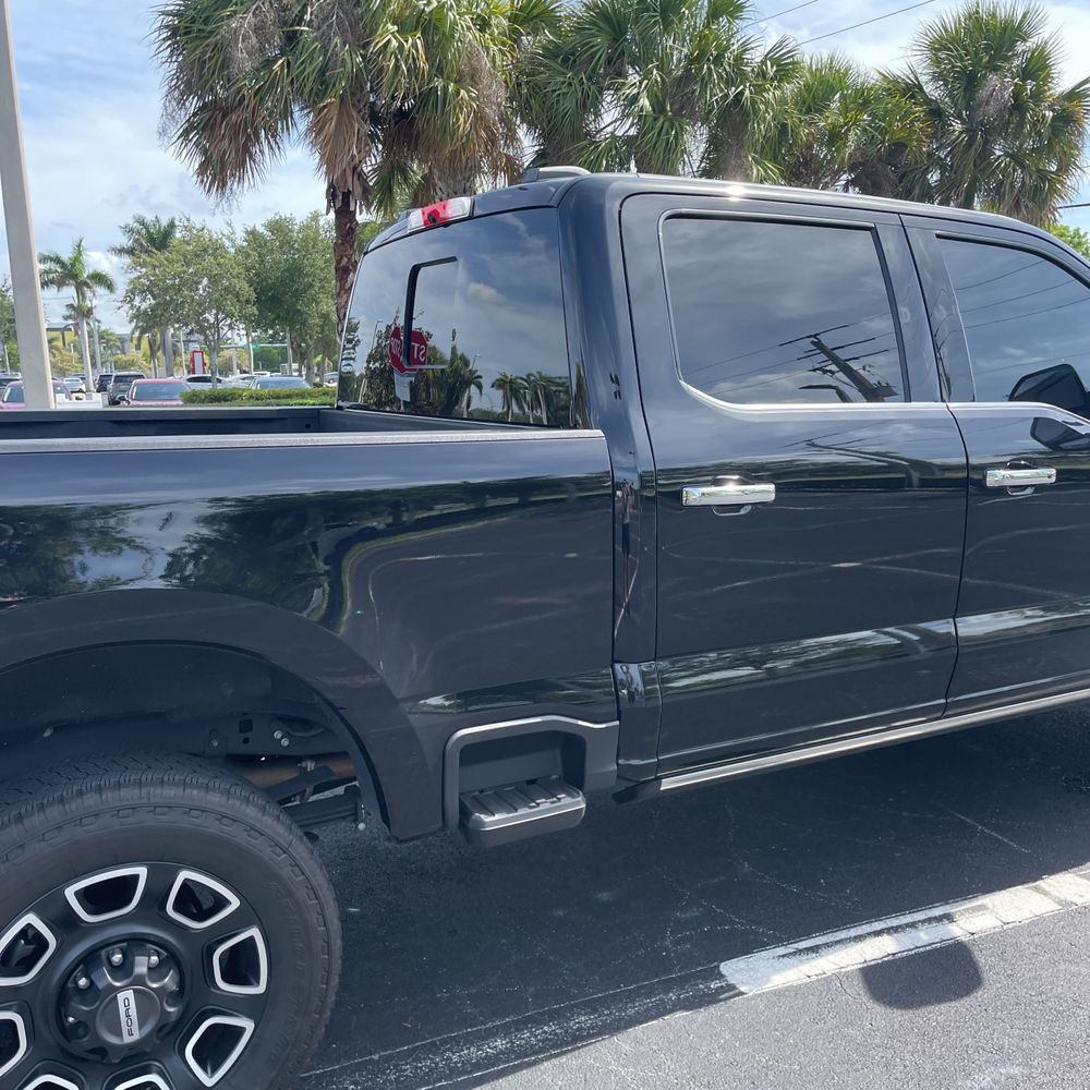 2024 Ford F-350 Super Duty Platinum