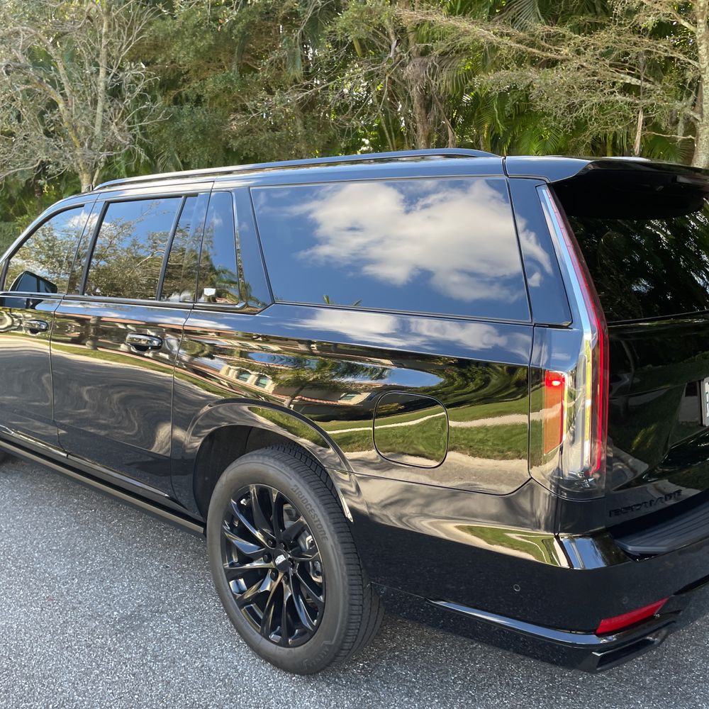 2024 Cadillac Escalade ESV Sport