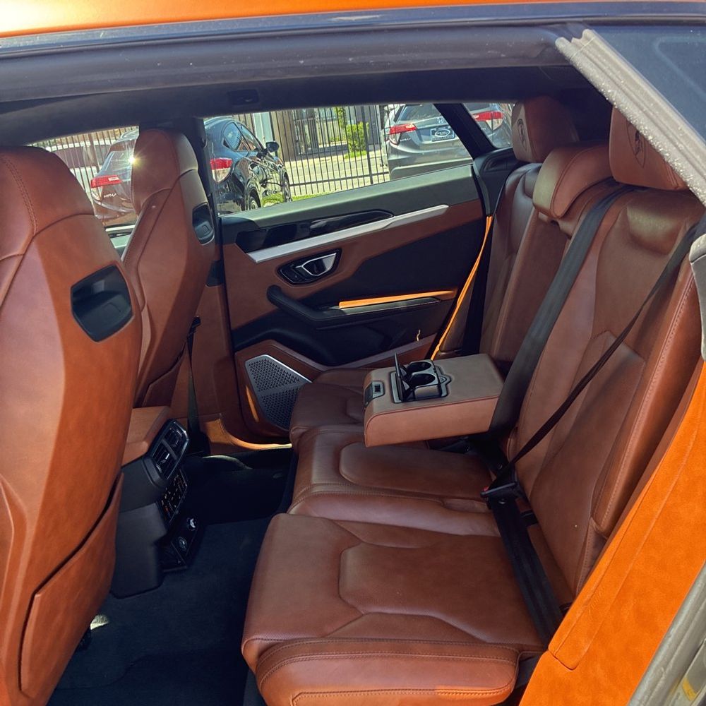 2019 Lamborghini Urus