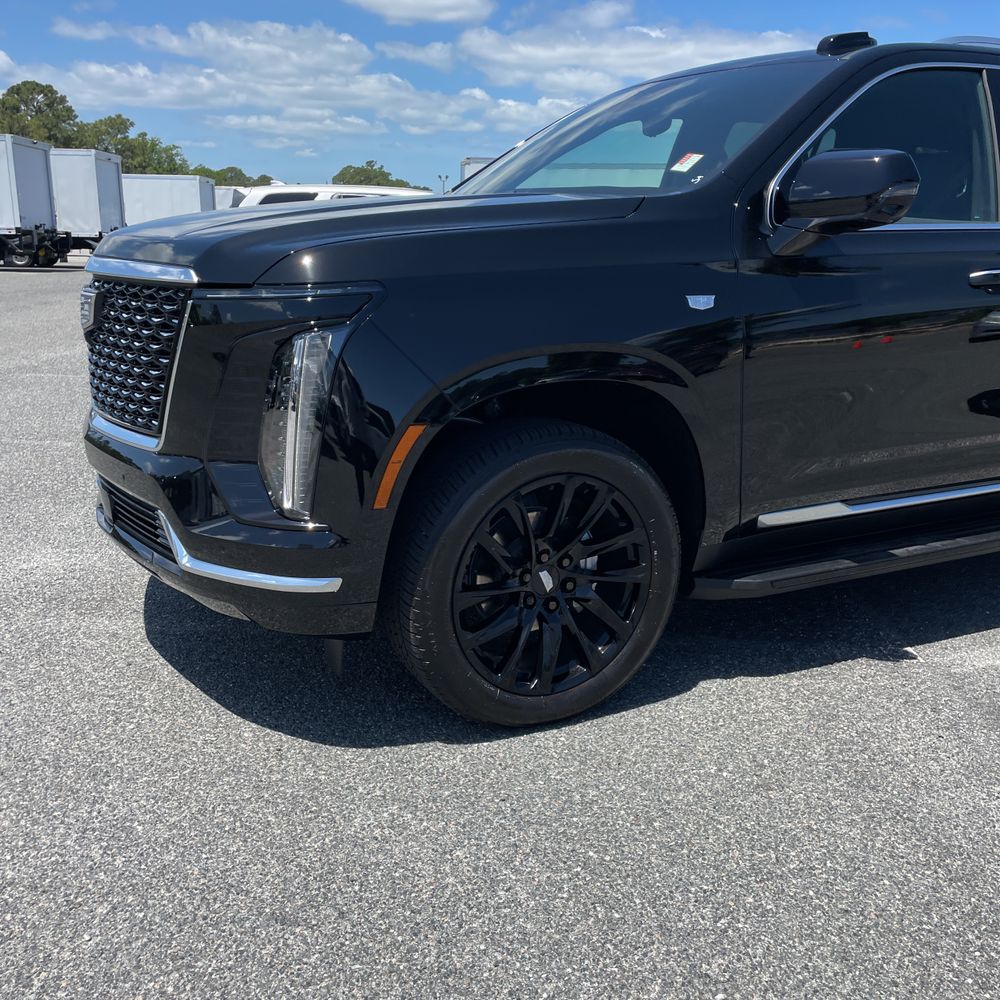 2025 Cadillac Escalade Premium Luxury