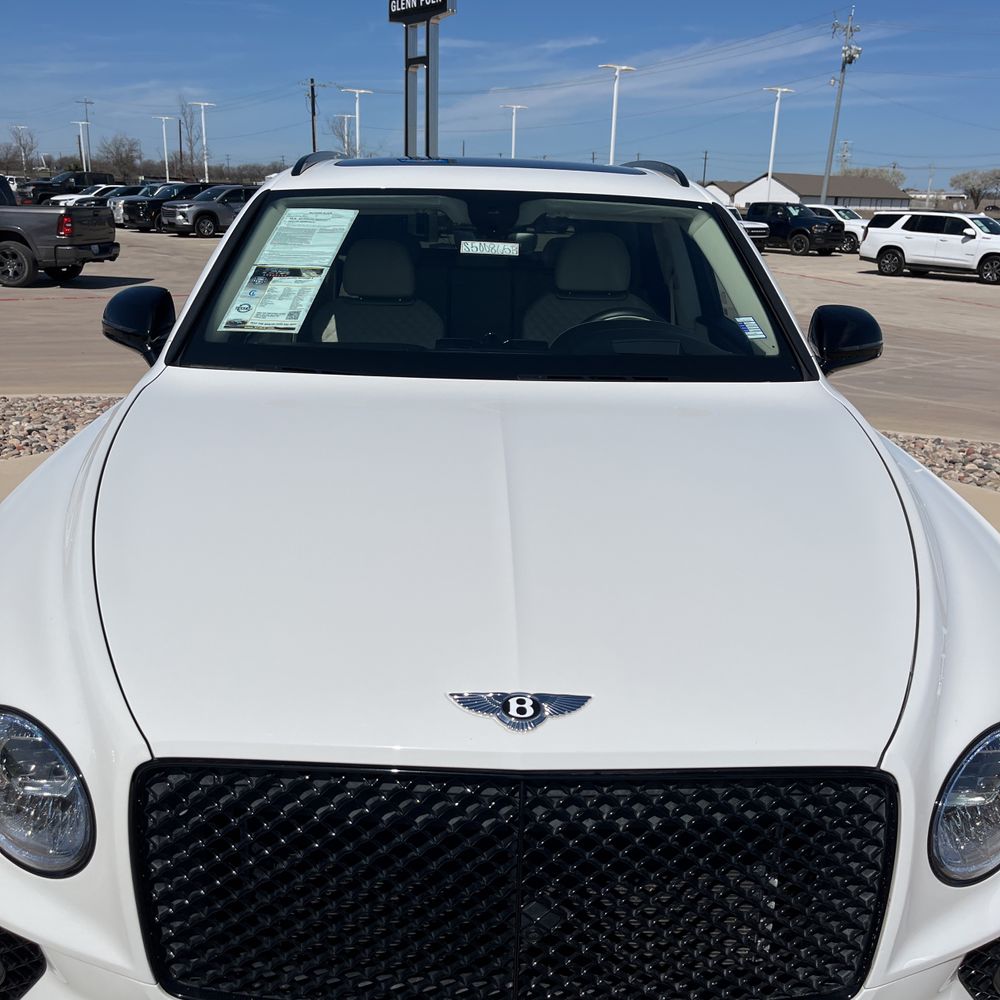 2022 Bentley Bentayga V8