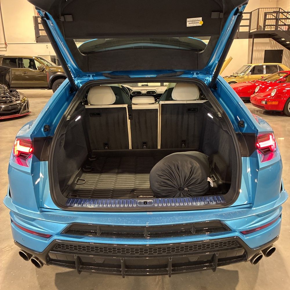 2023 Lamborghini Urus S