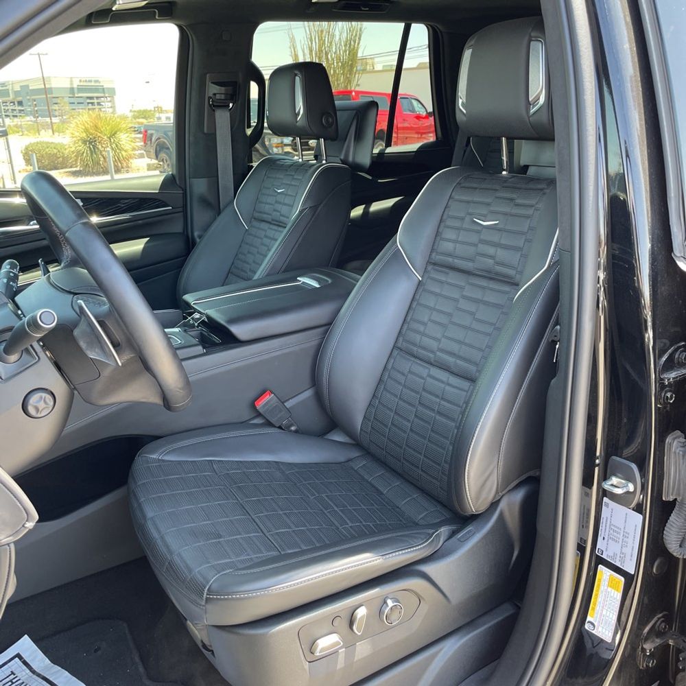 2023 Cadillac Escalade-V Base