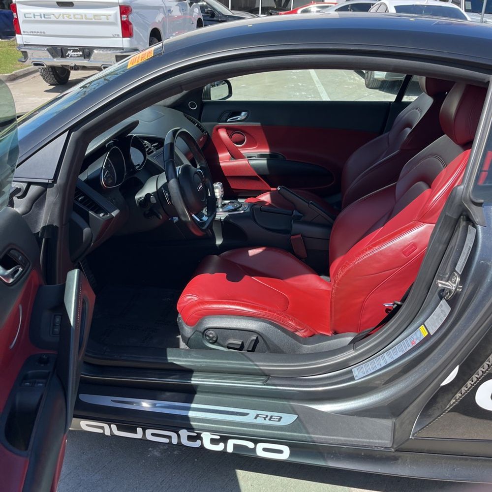 2012 Audi R8