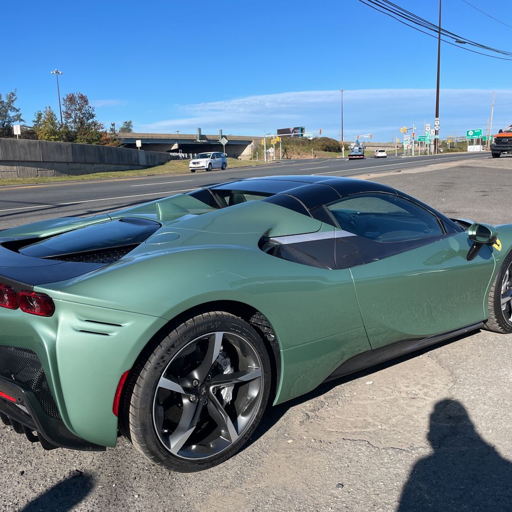 2024 Ferrari SF90 Spider