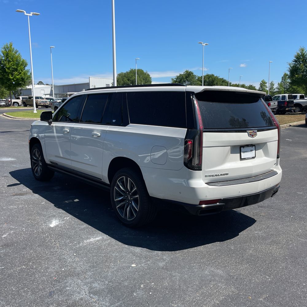 2021 Cadillac Escalade ESV Sport