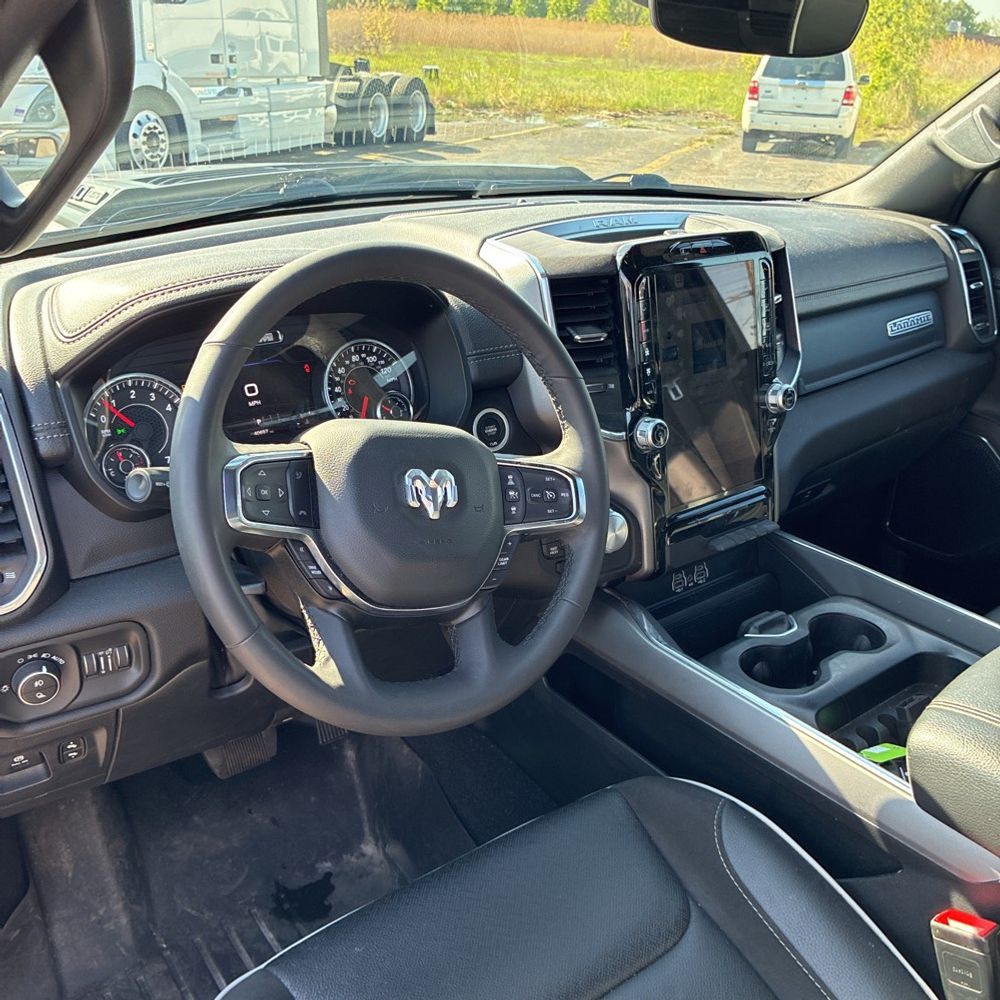 2025 Ram 1500 Laramie Crew Cab 4x4 5'7" Box