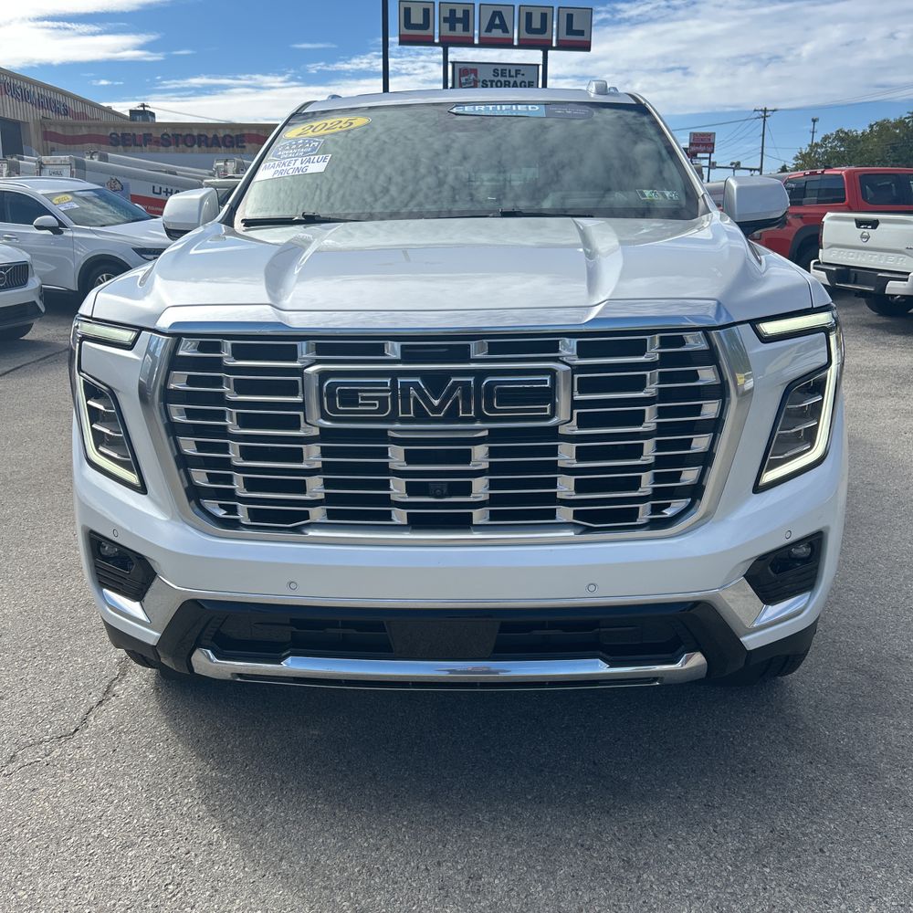 2025 GMC Yukon XL Denali