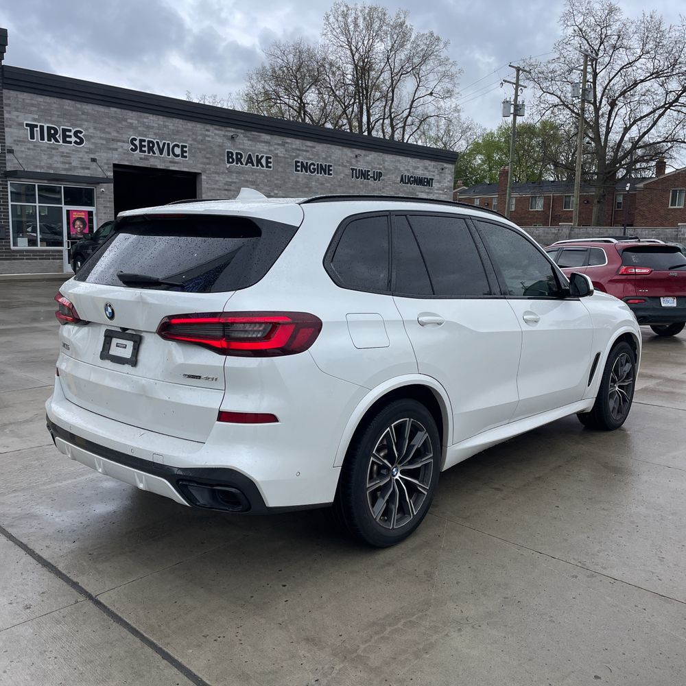 2021 BMW X5 sDrive40i