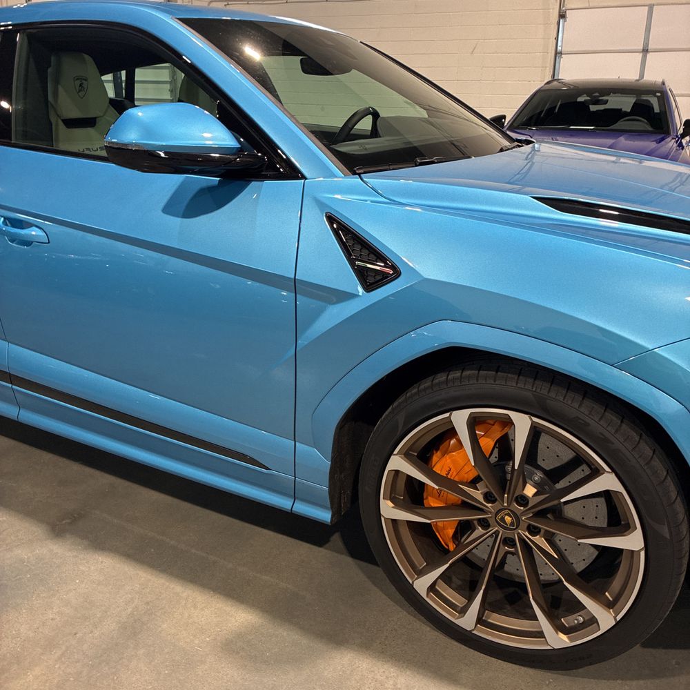 2023 Lamborghini Urus S