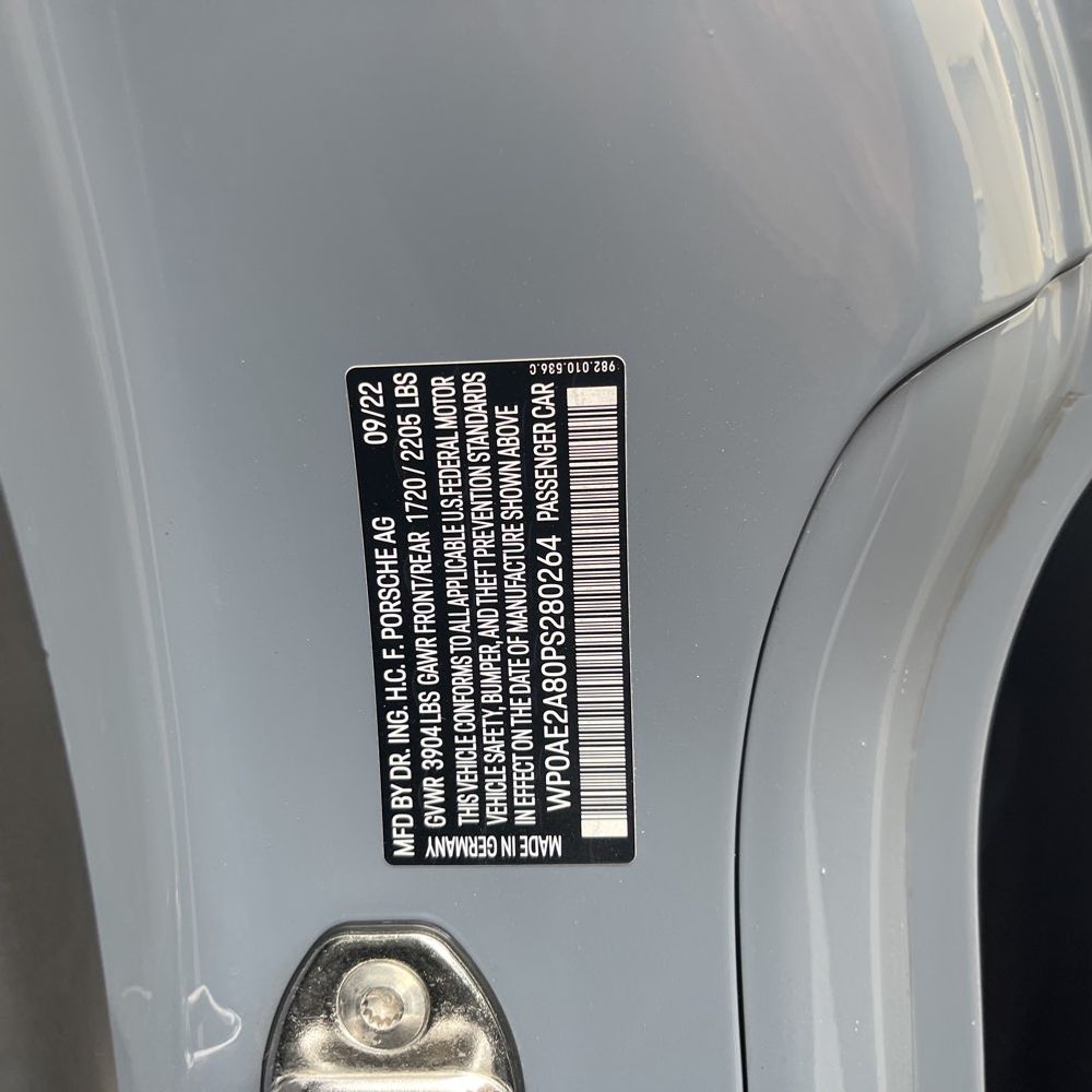 2023 Porsche 718 Cayman GT4 RS