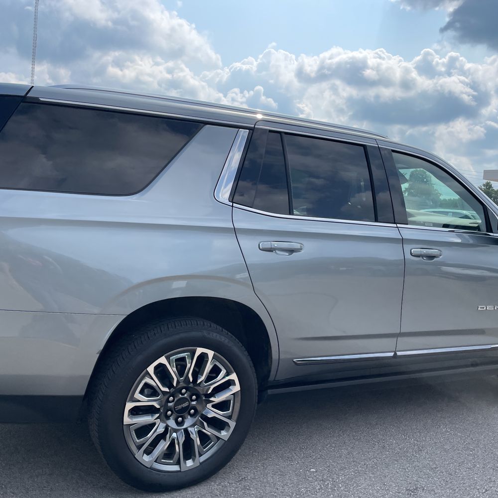 2024 GMC Yukon Denali Ultimate