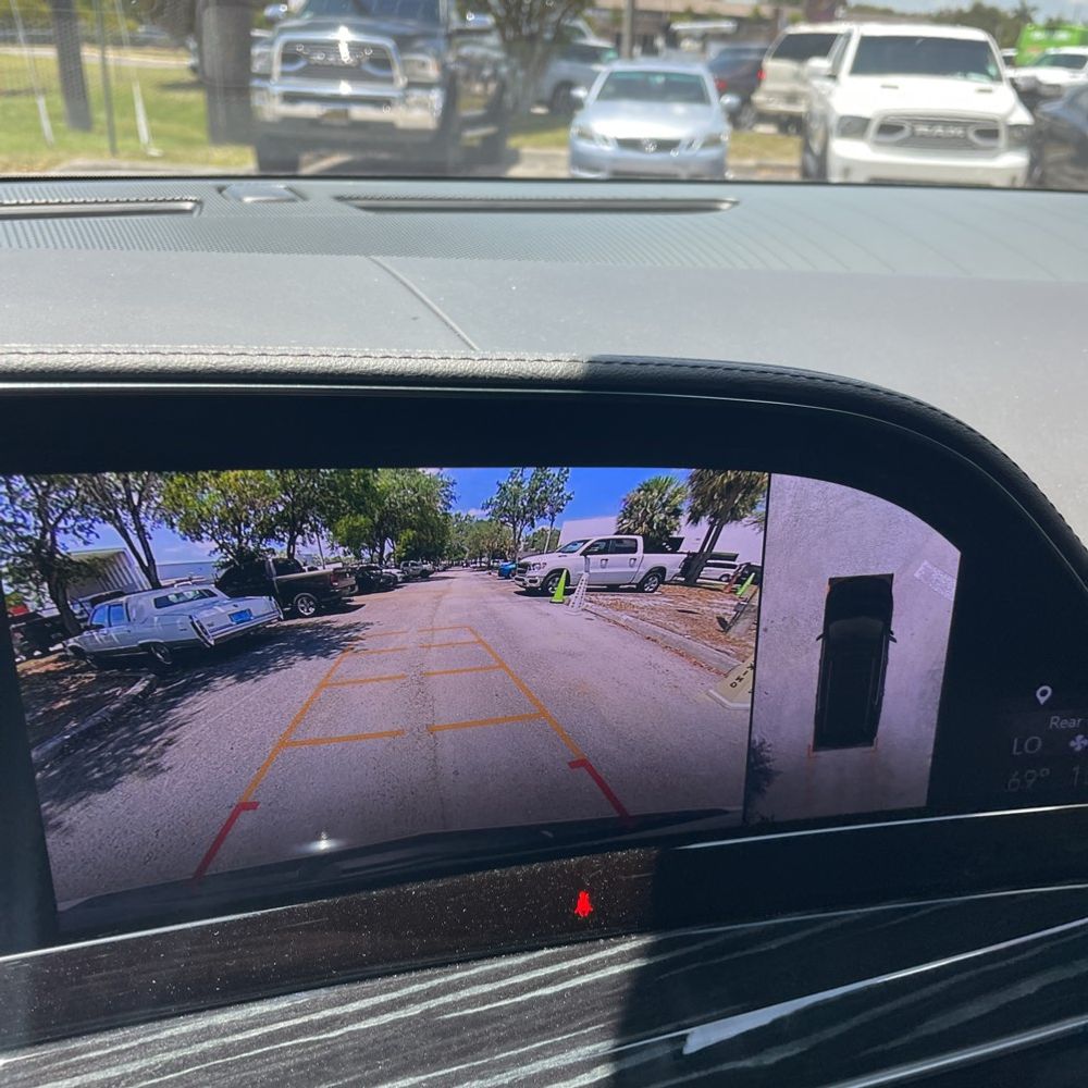2023 Cadillac Escalade-V Base