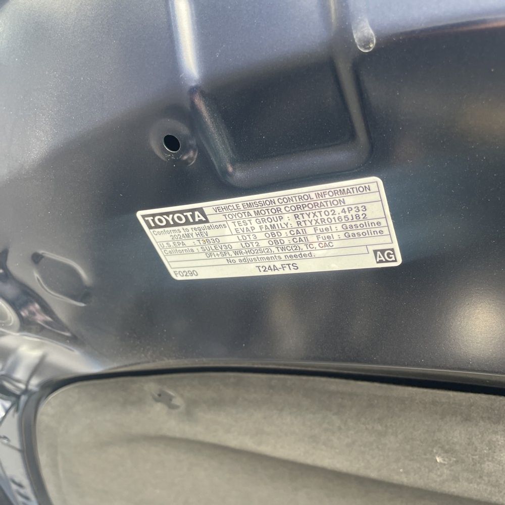 2024 Toyota Grand Highlander Hybrid MAX Platinum