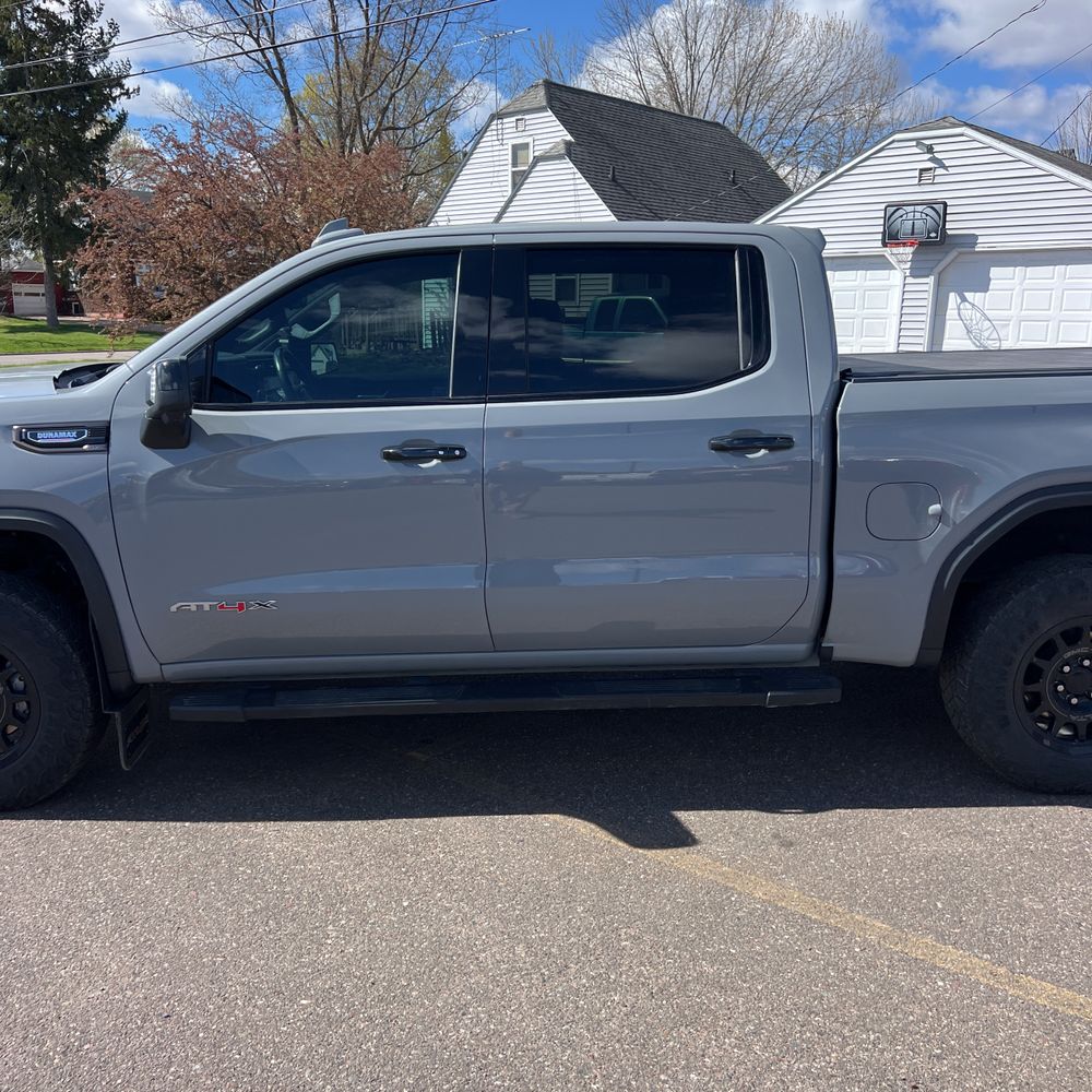 2024 GMC Sierra 1500 AT4X