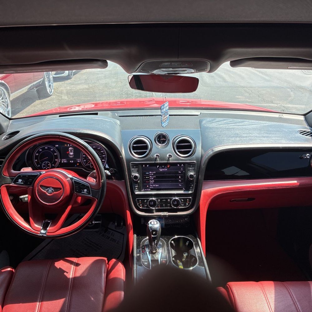 2019 Bentley Bentayga Base