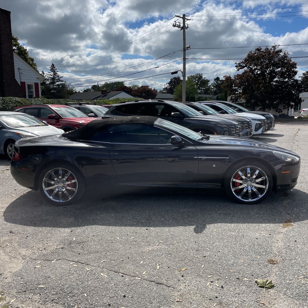 2005 Aston Martin DB9 Volante