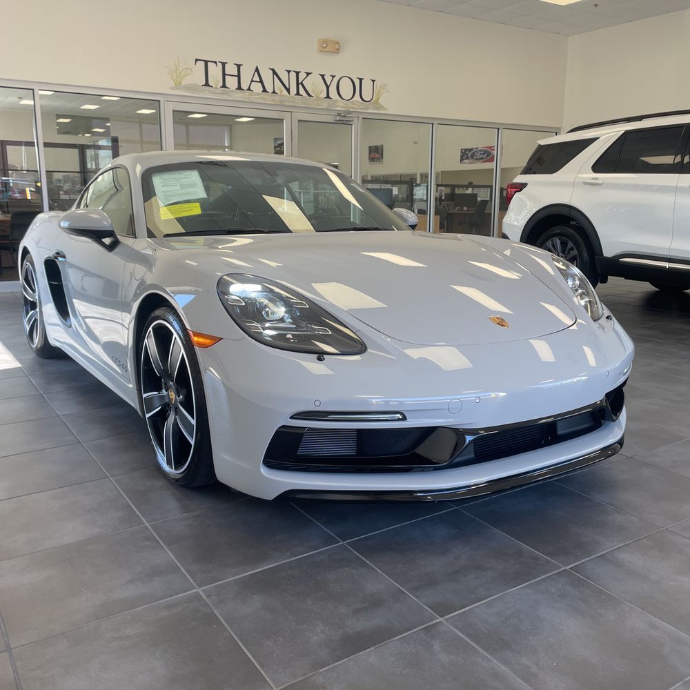 2024 Porsche 718 Cayman GTS 4.0
