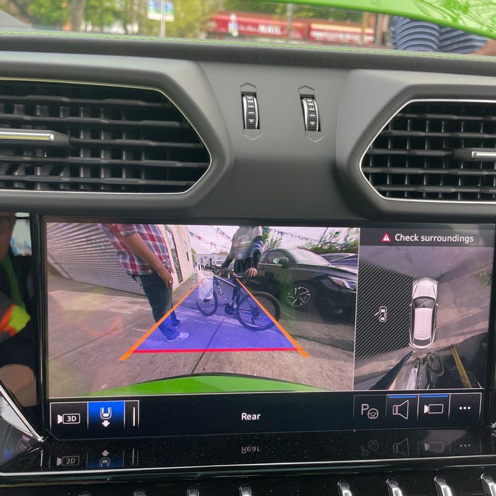 2024 Lamborghini Urus S