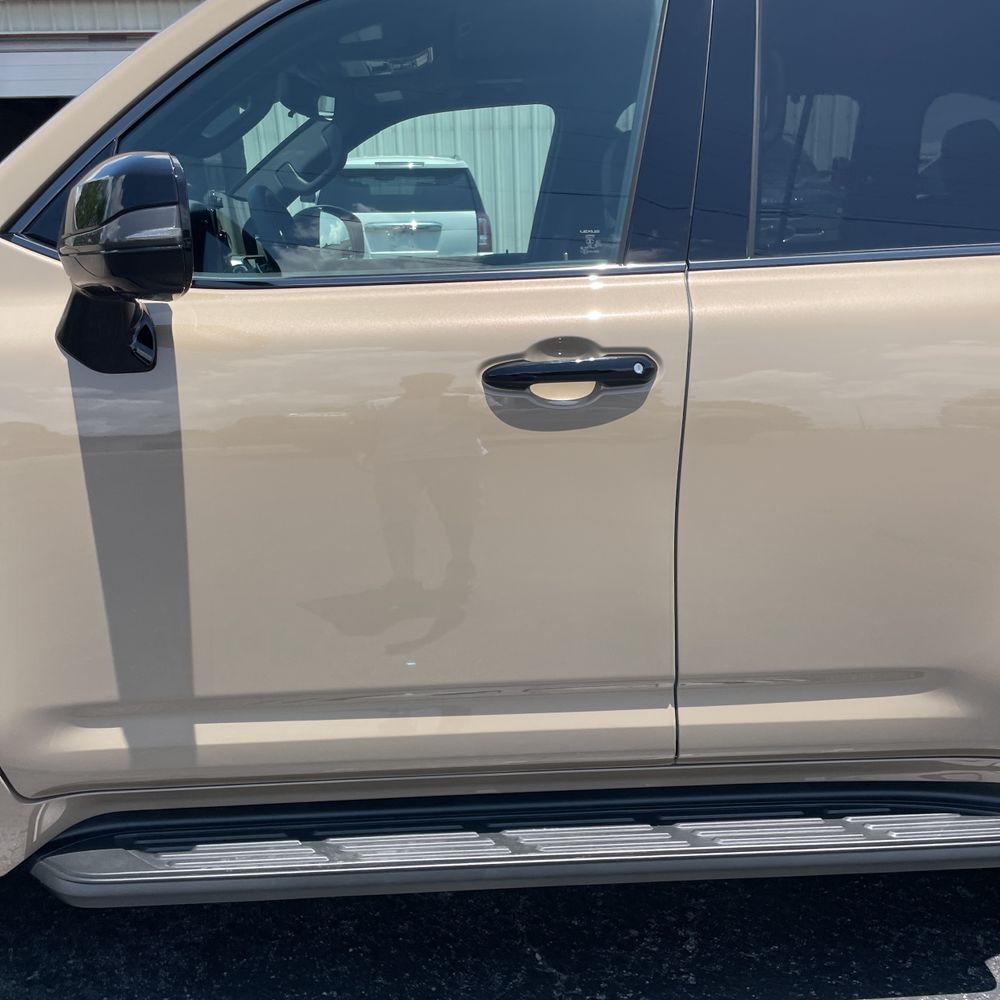 2025 Lexus LX 700h Overtrail