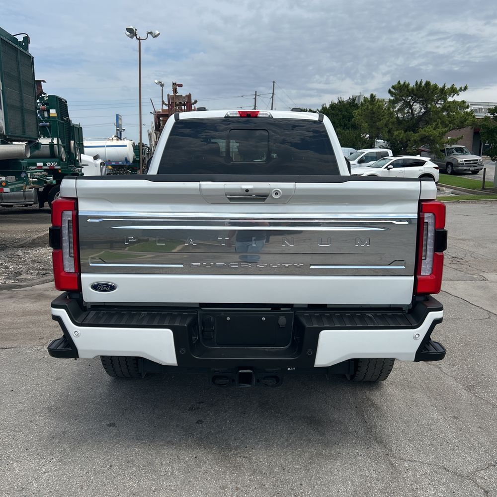 2024 Ford F-250 Super Duty Platinum
