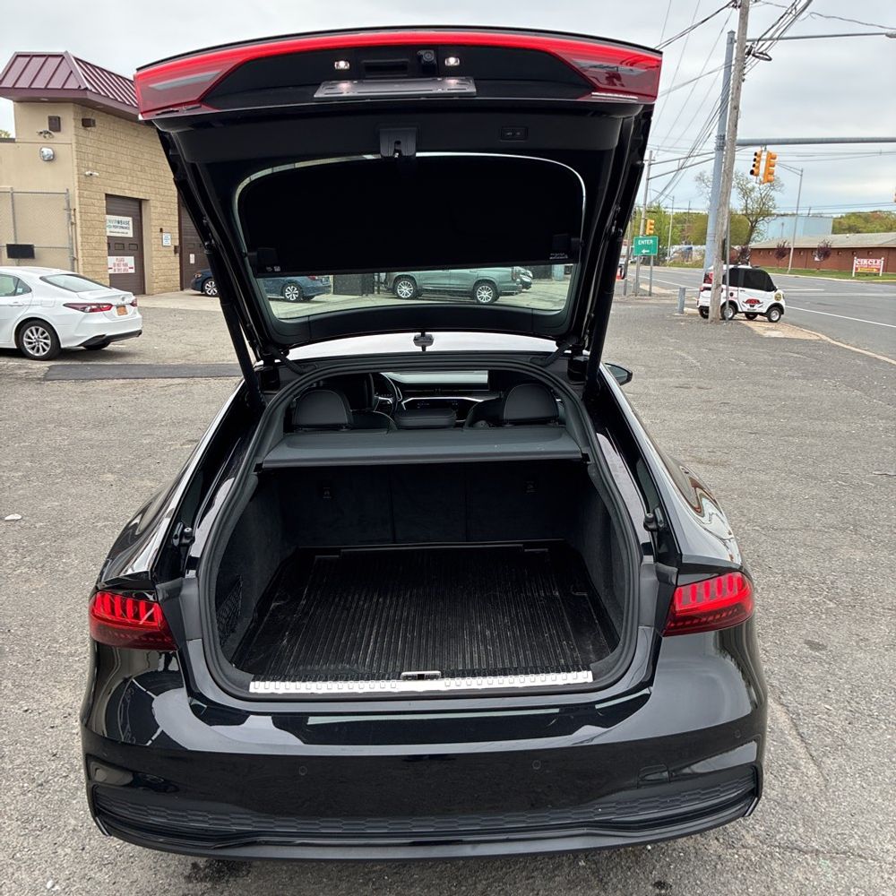 2023 Audi A7 quattro Prestige 55 TFSI