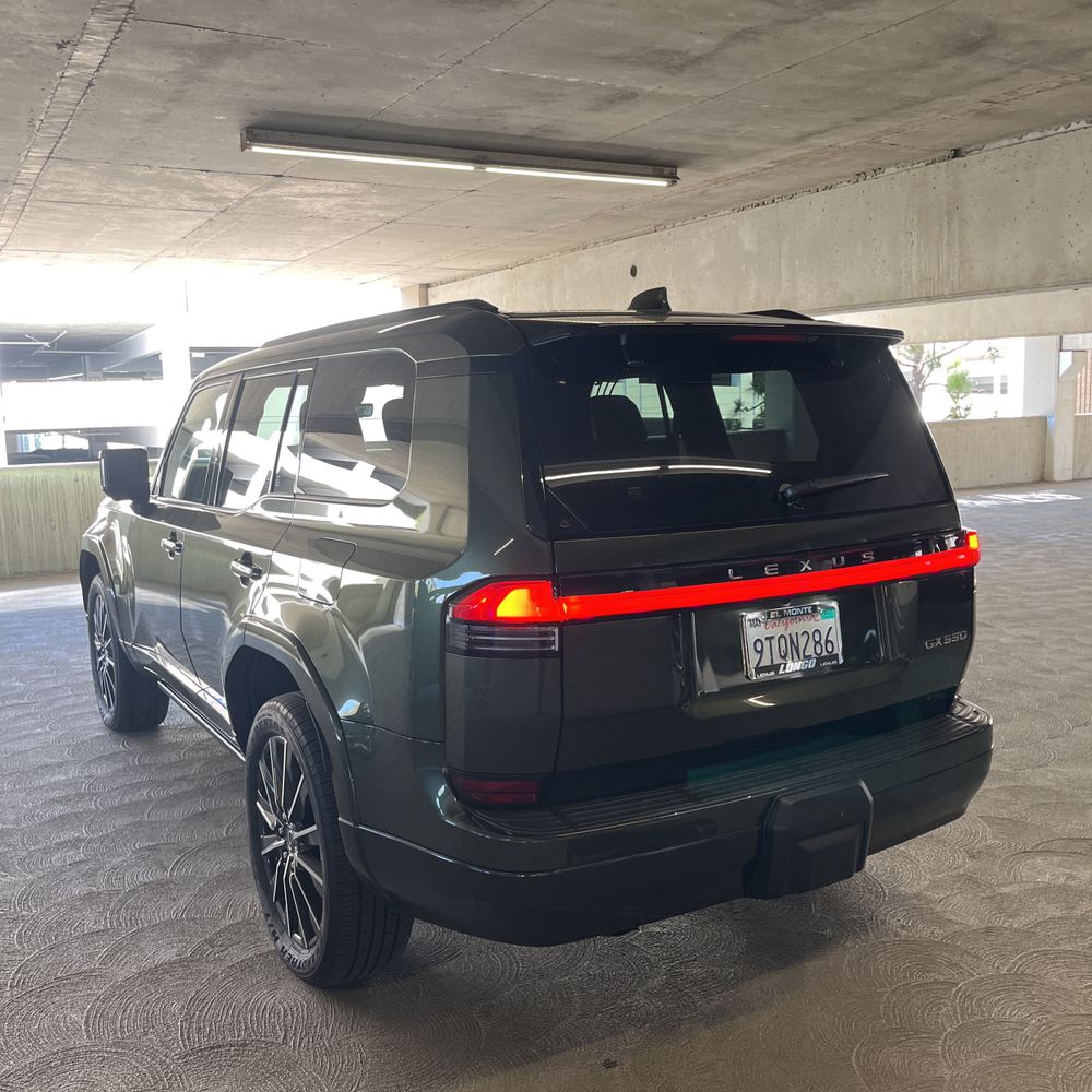2025 Lexus GX 550 Luxury+