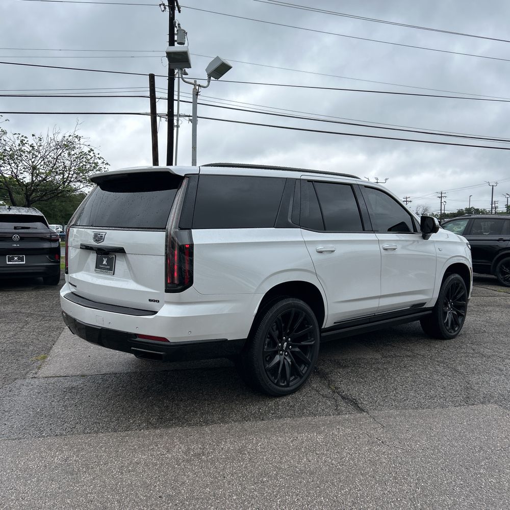 2025 Cadillac Escalade Sport Platinum