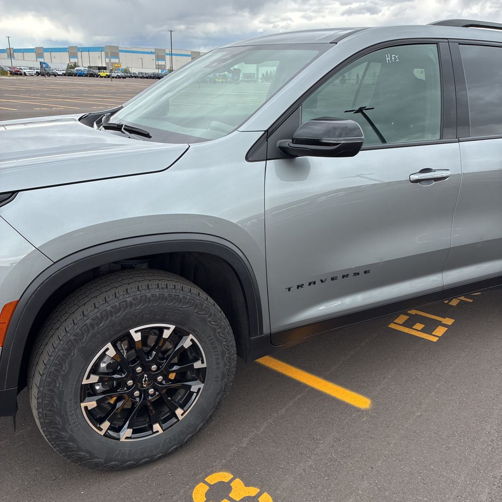 2025 Chevrolet Traverse Z71