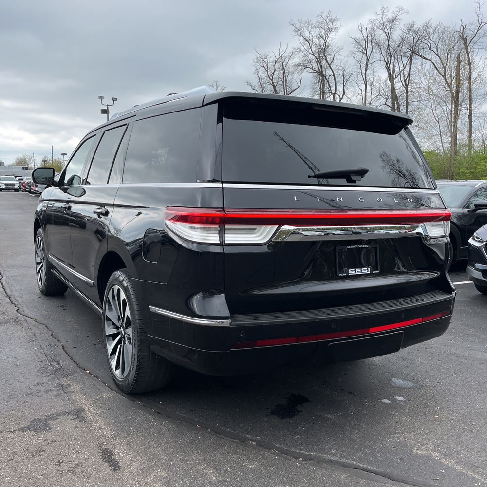 2022 Lincoln Navigator Reserve