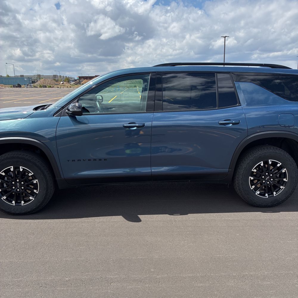 2025 Chevrolet Traverse Z71