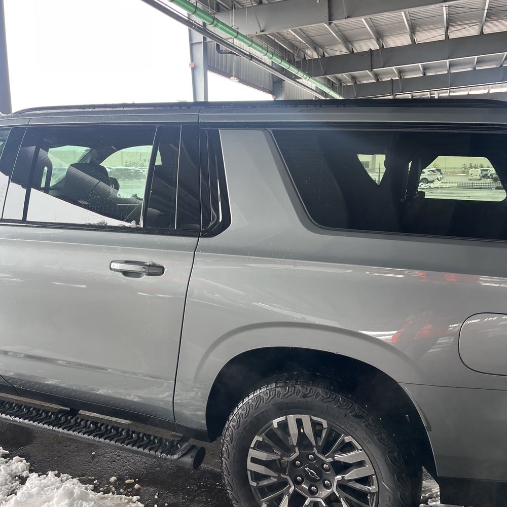 2025 Chevrolet Suburban Z71