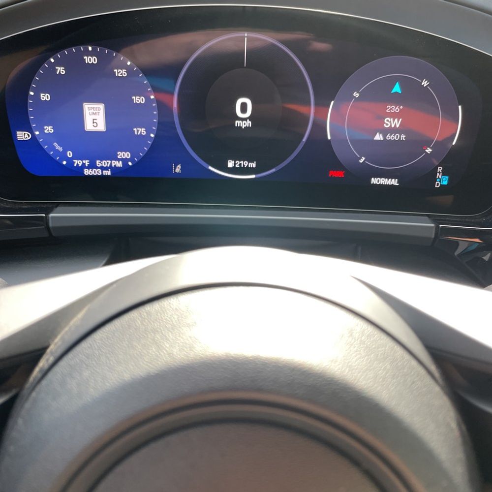 2024 Porsche Macan EV 4