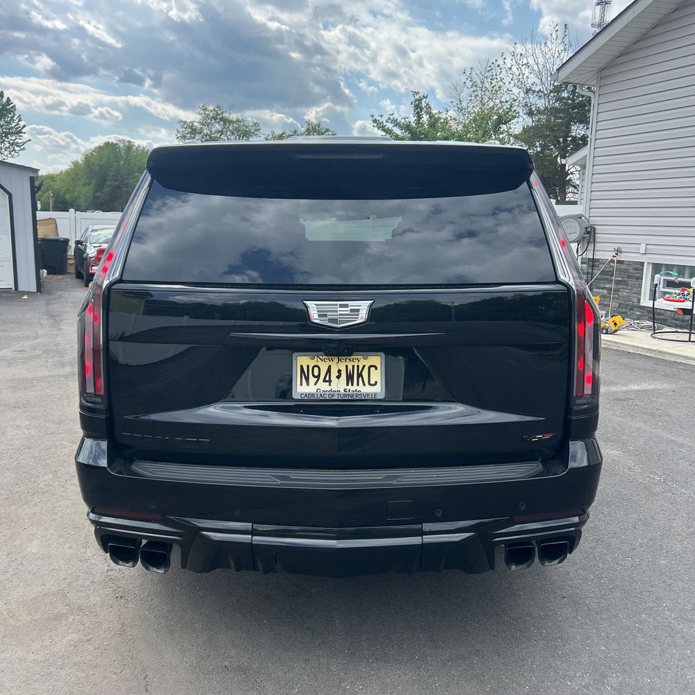 2026 Cadillac Escalade-V ESV Base