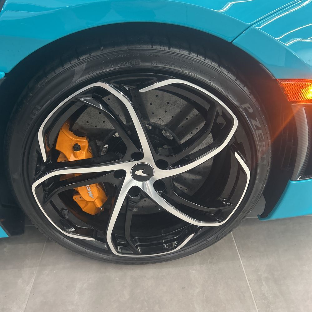 2024 McLaren 750S