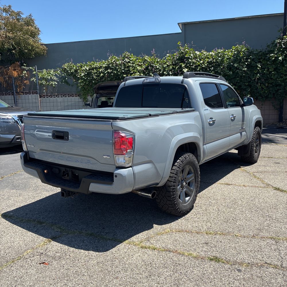 2018 Toyota Tacoma Limited