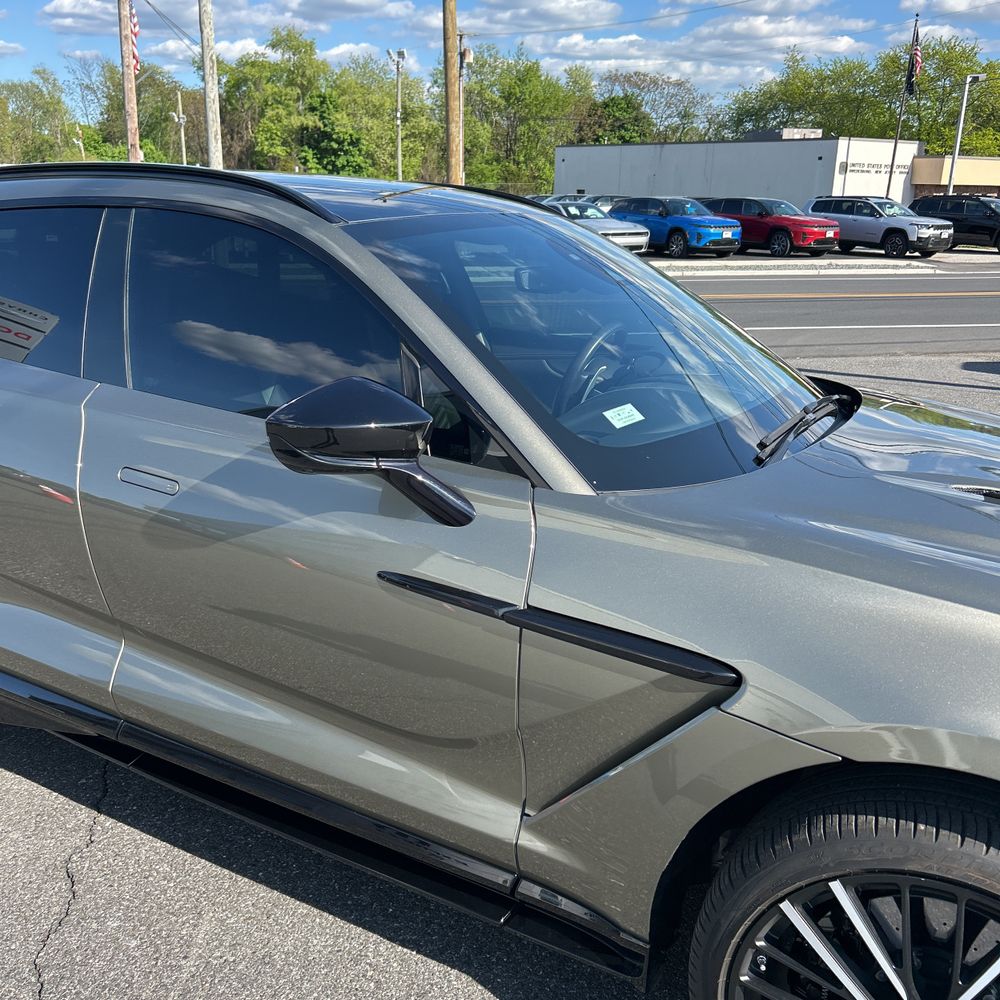 2024 Aston Martin DBX 707