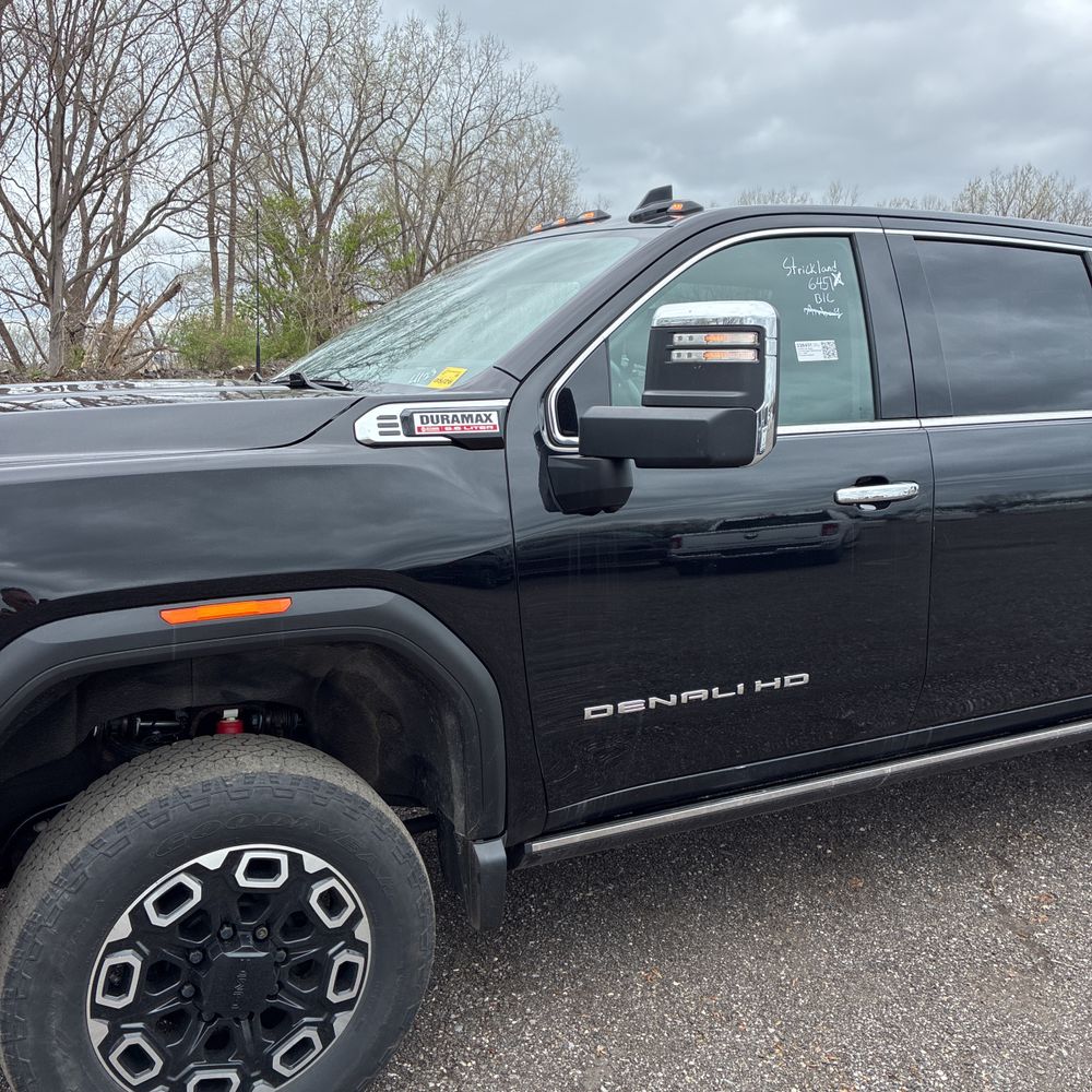 2024 GMC Sierra 2500 Denali