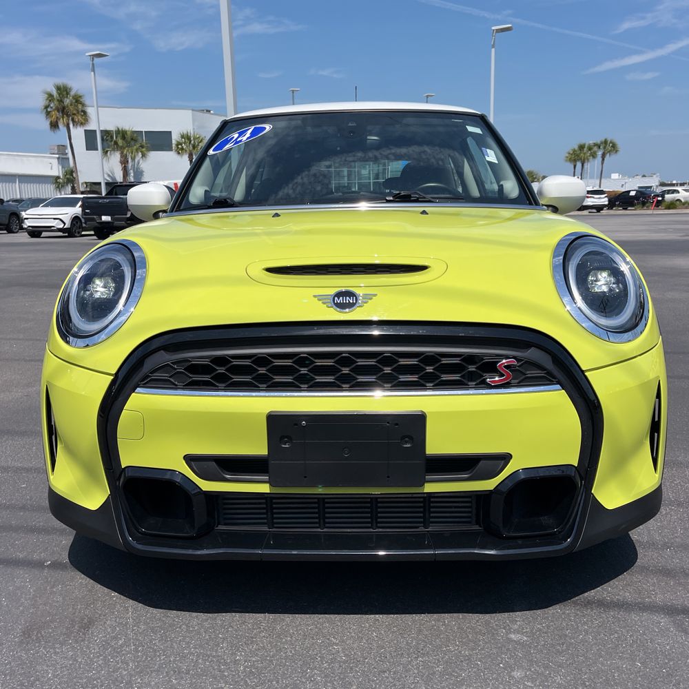 2024 Mini Hardtop 2 Door Cooper S photo 15