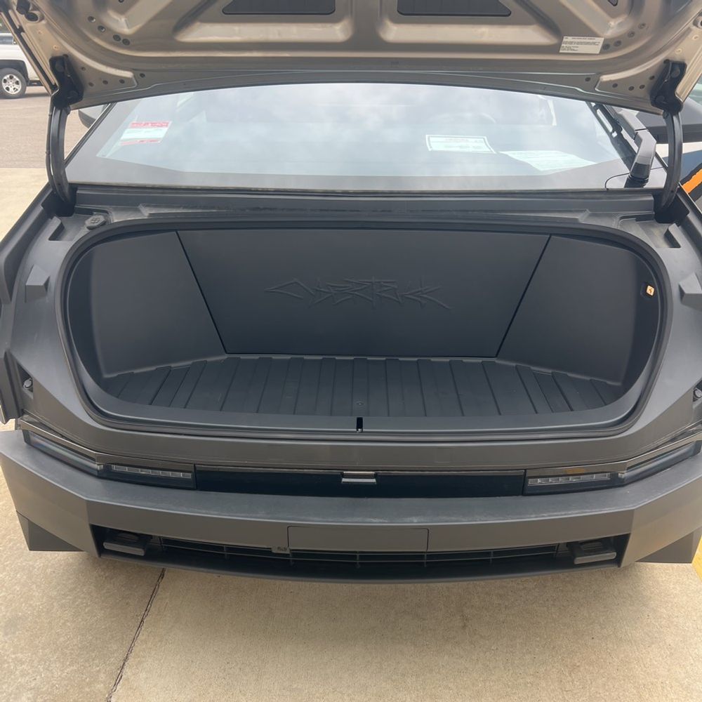 2024 Tesla Cybertruck Base