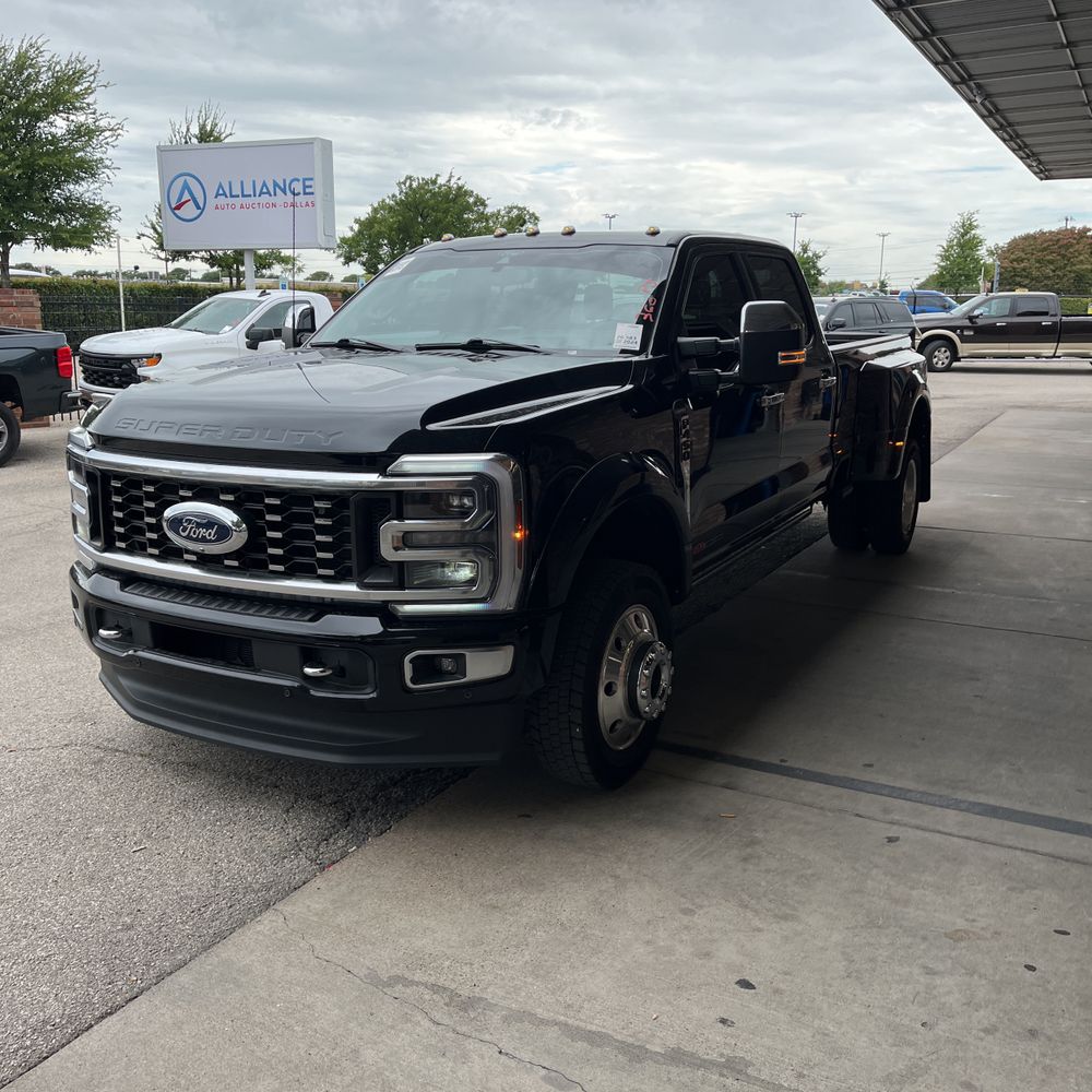 2024 Ford F-450 Super Duty Limited
