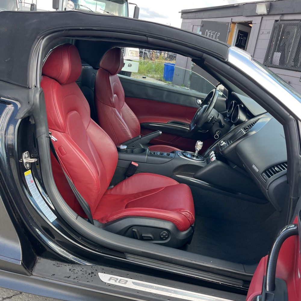 2011 Audi R8 5.2 Spyder